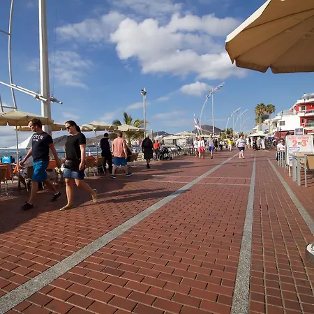 Apartment Rosamar A Metros De La Playa Wifi Gratis 204 By Lightbooking Las Palmas de Gran Canaria